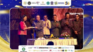 Wamenpar RI Buka Seminas Perayaan Setengah Abad IKAYANA